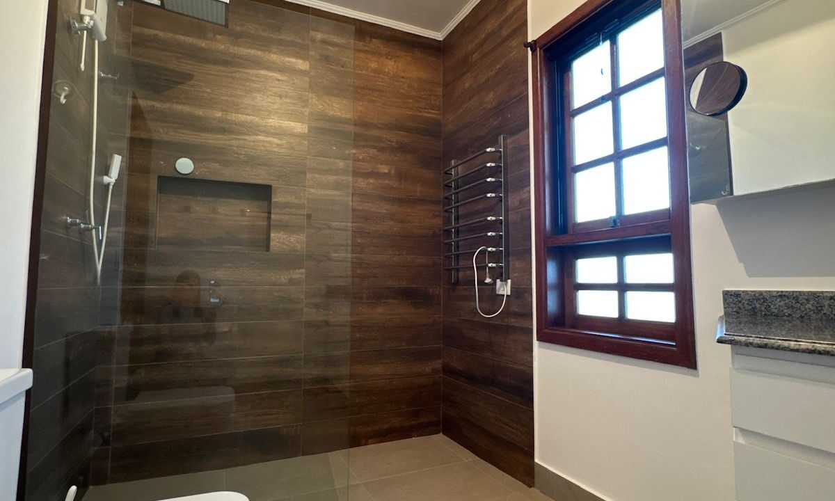 PHOTO-2025-06-09-08-46-34(1)