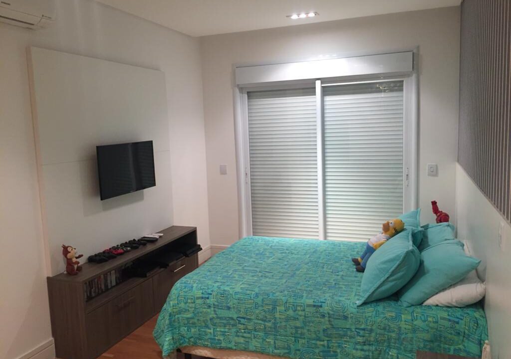 PHOTO-2025-08-01-15-17-53