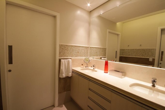 WhatsApp Image 2025-10-04 at 11.50.02 (1)