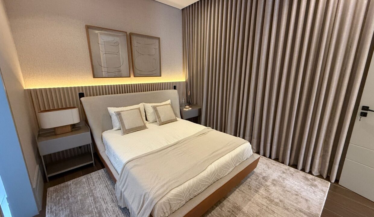 9d8fc687-c37b-4aa8-8cfc-890e8bfa2339