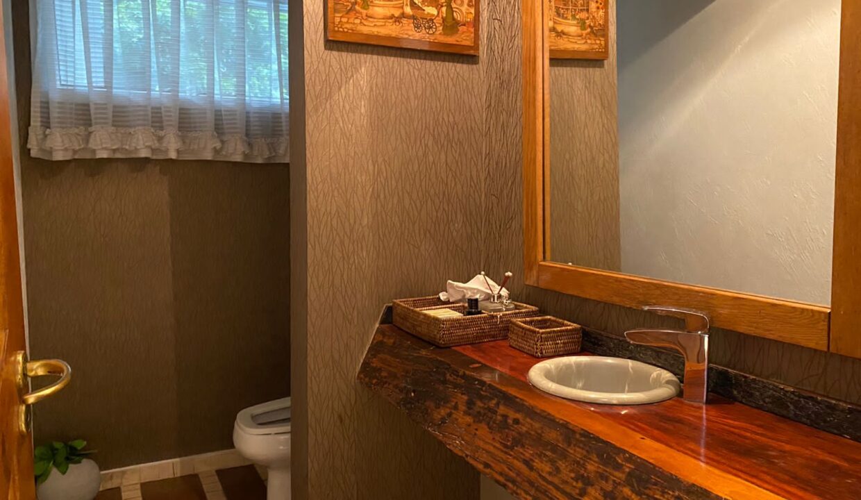 PHOTO-2025-05-15-10-59-22