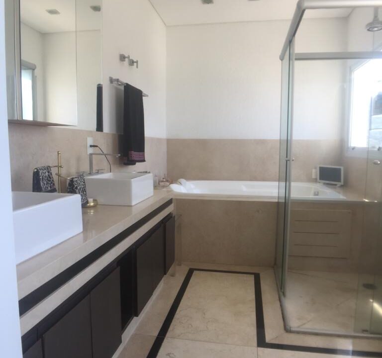 PHOTO-2025-10-01-20-50-03(1)