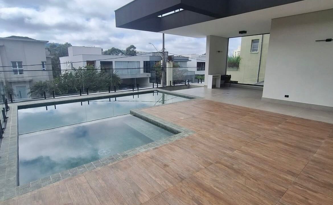 PHOTO-2025-10-01-21-07-17