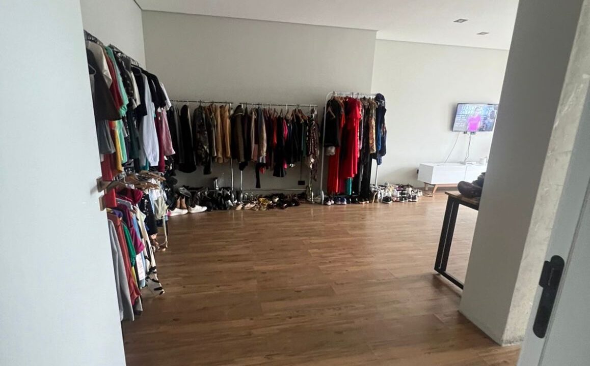 PHOTO-2025-10-01-21-07-18