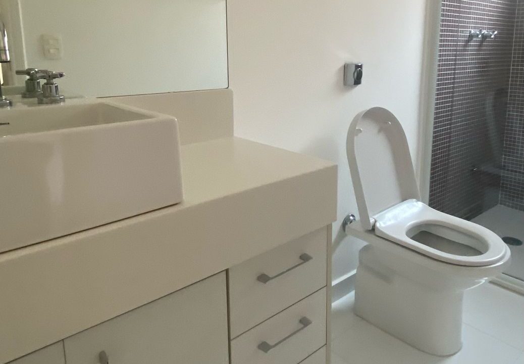 PHOTO-2025-10-10-19-42-50