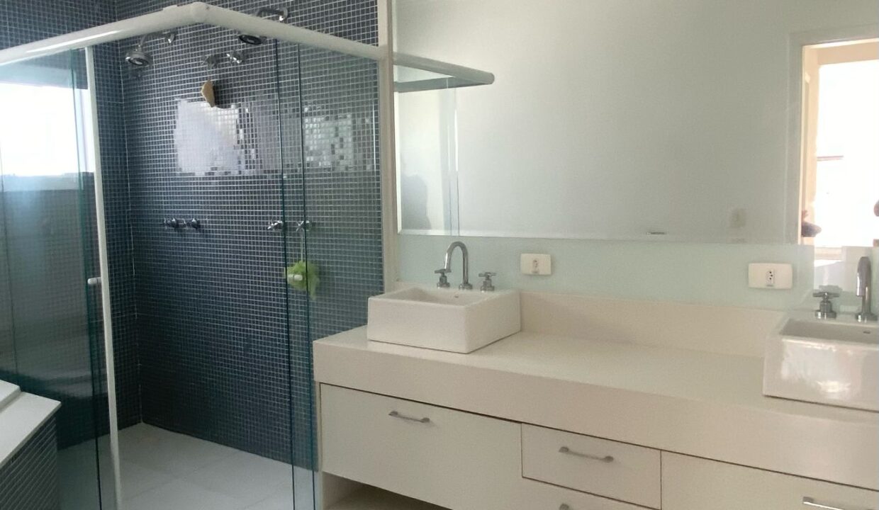 PHOTO-2025-10-10-19-42-51(2)