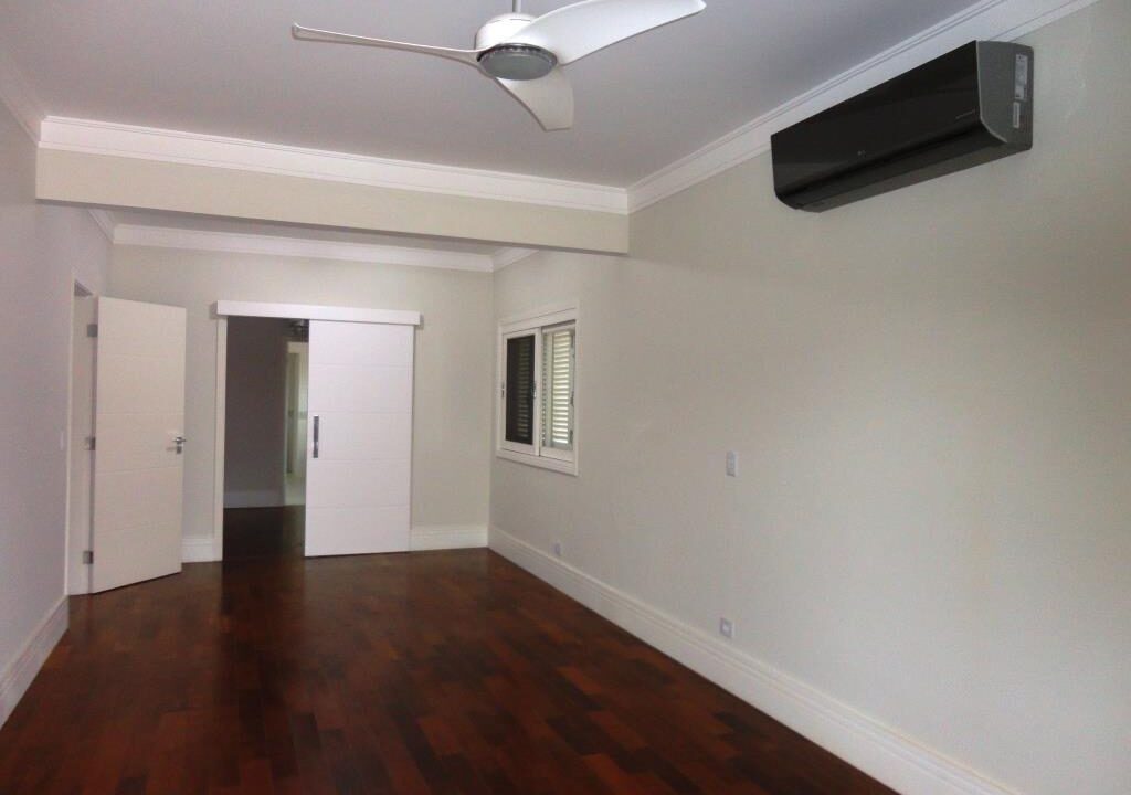 PHOTO-2025-10-11-17-50-07(3)