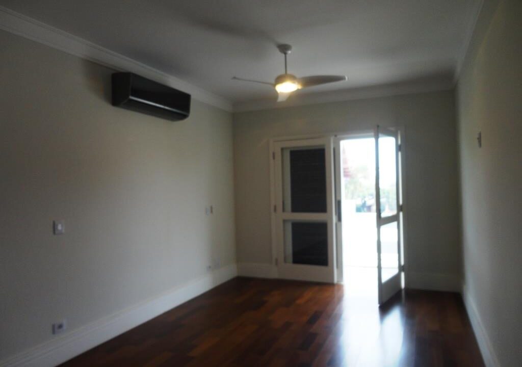 PHOTO-2025-10-11-17-50-09(4)