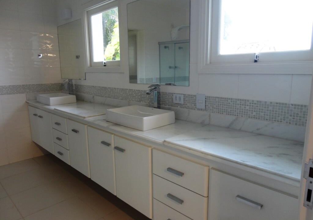 PHOTO-2025-10-11-17-50-11(4)