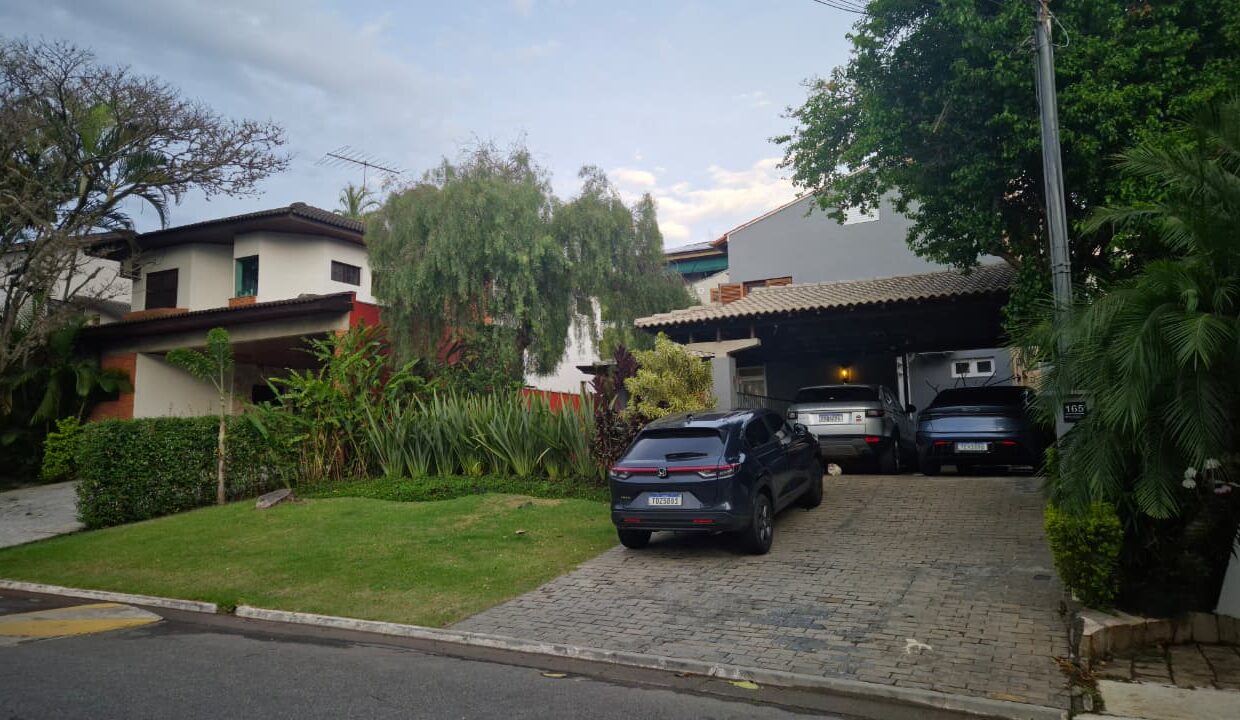 PHOTO-2025-10-14-19-28-52(2)