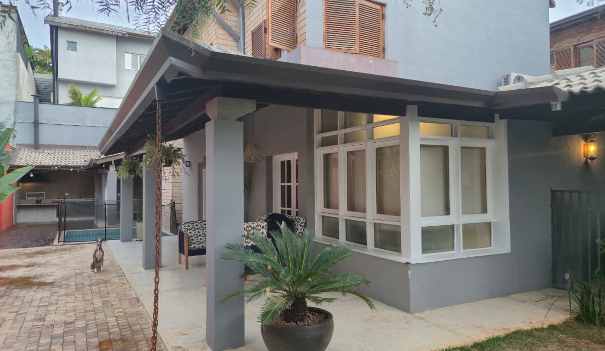 PHOTO-2025-10-14-19-28-54(4)