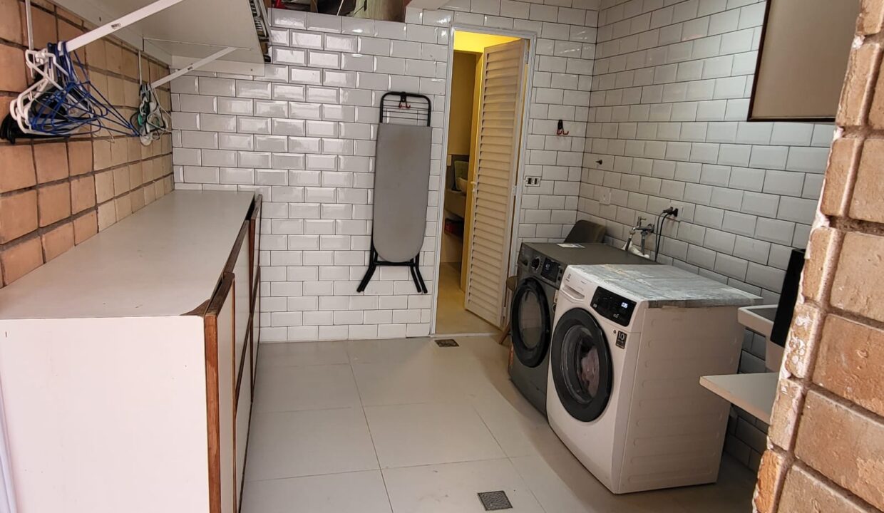 PHOTO-2025-10-14-19-28-57(3)