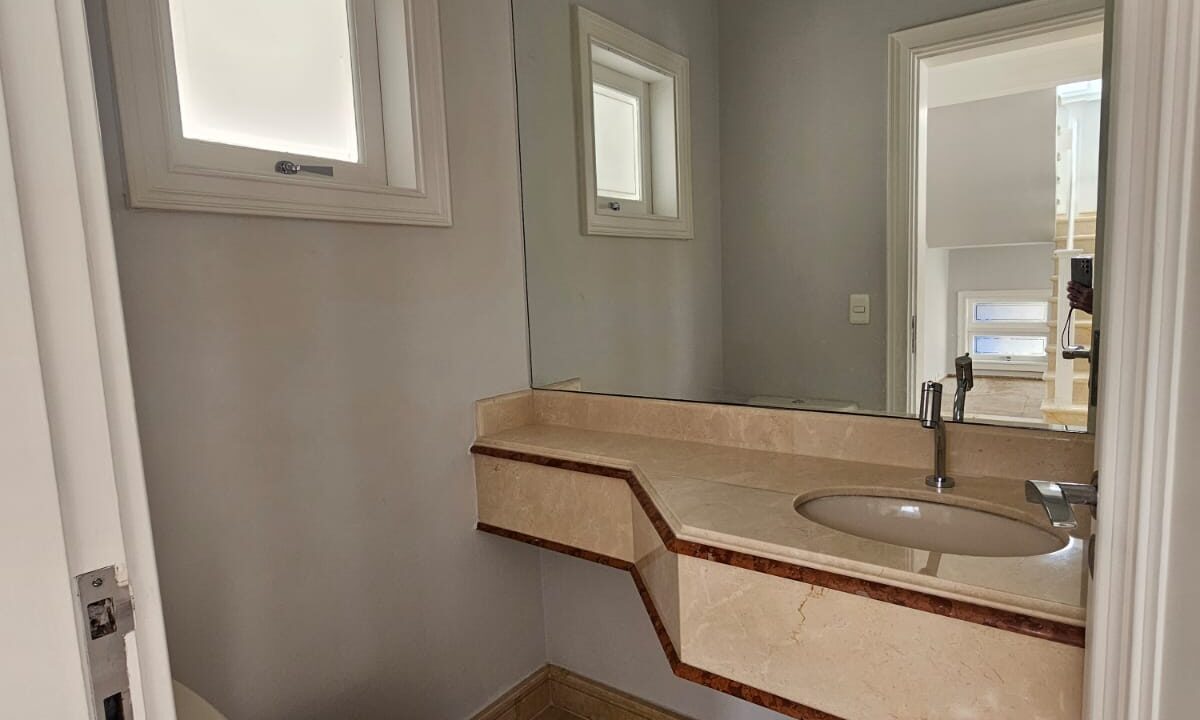 PHOTO-2025-10-14-19-38-36(1)