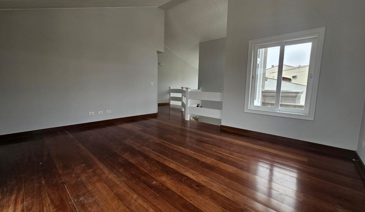 PHOTO-2025-10-14-19-38-36(2)