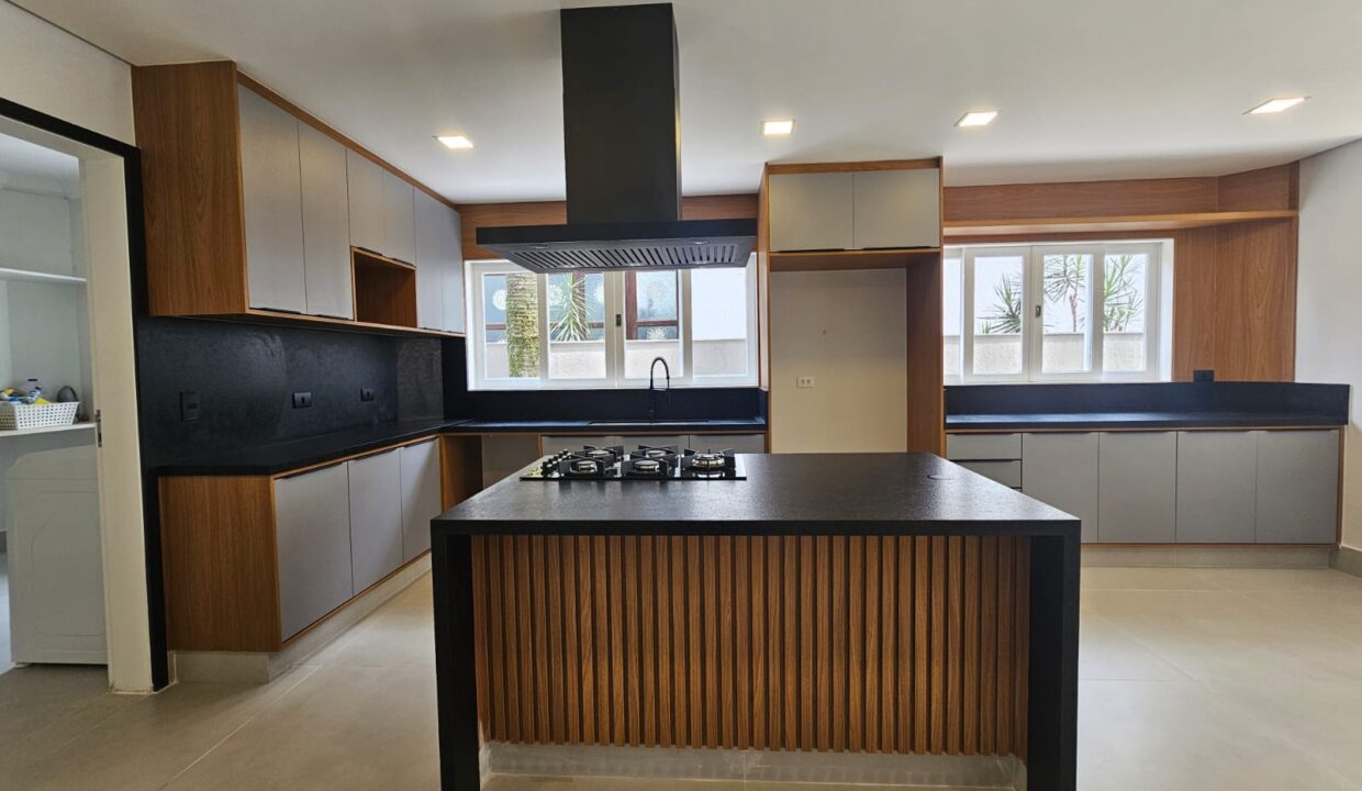 PHOTO-2025-10-14-19-38-37