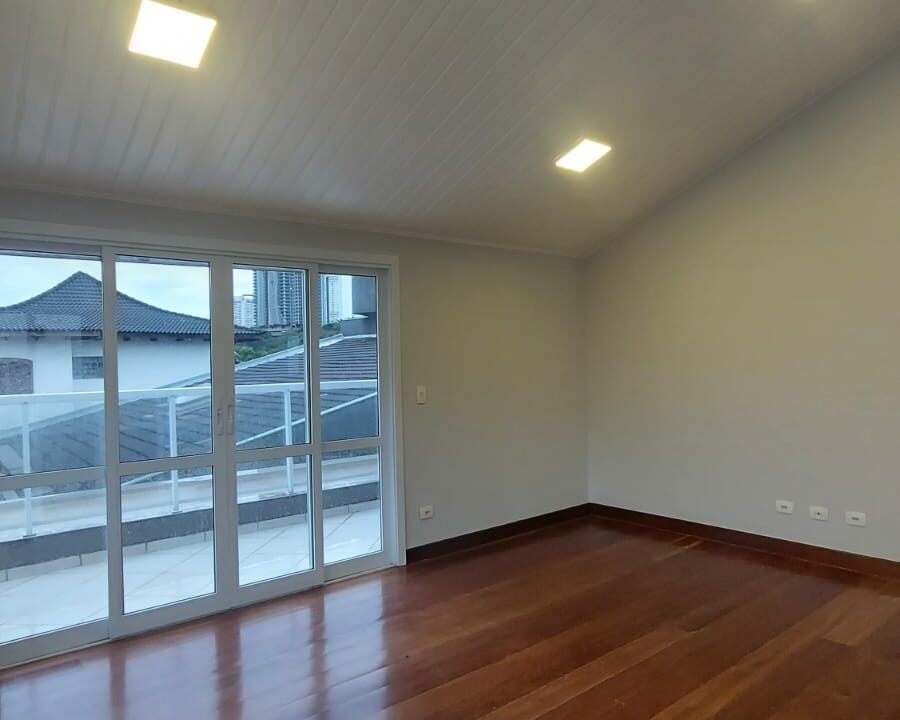 PHOTO-2025-10-14-19-38-41(1)