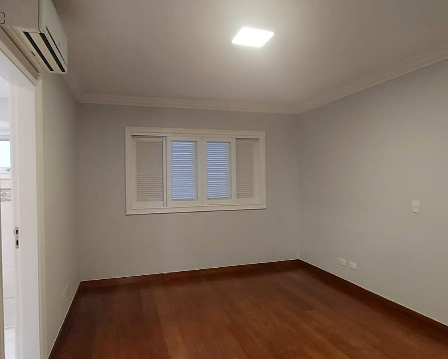 PHOTO-2025-10-14-19-38-42