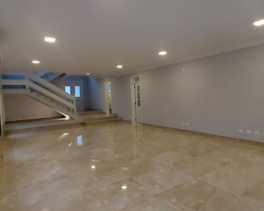 PHOTO-2025-10-14-19-38-44(2)