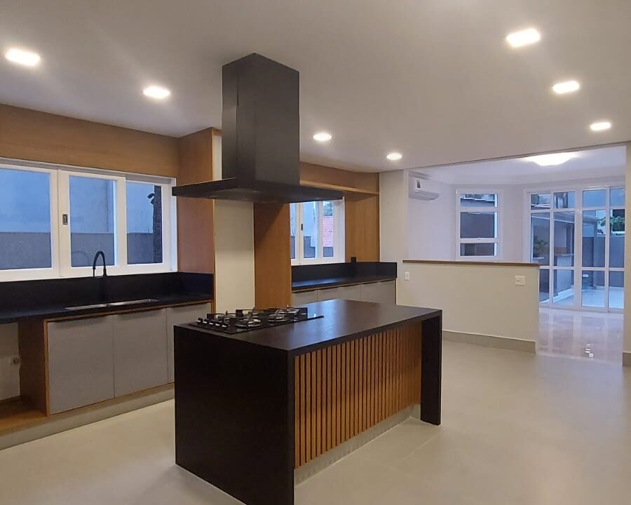 PHOTO-2025-10-14-19-38-45(1)