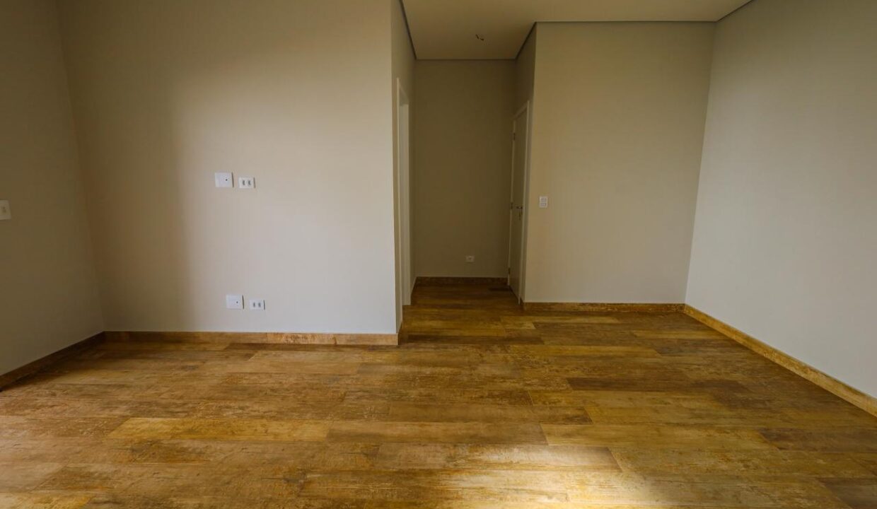 PHOTO-2025-10-15-17-26-04