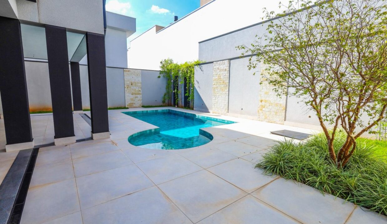 PHOTO-2025-10-15-17-26-06(3)