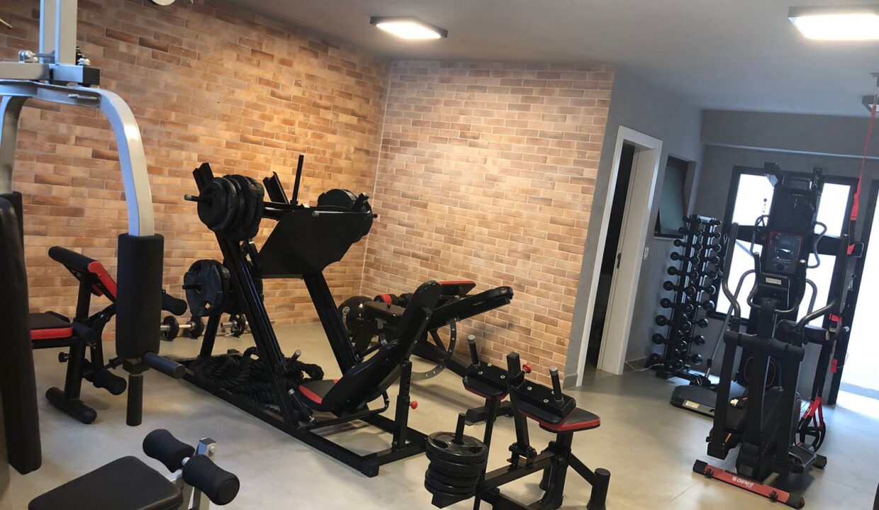 PHOTO-2025-10-16-18-15-45(14)