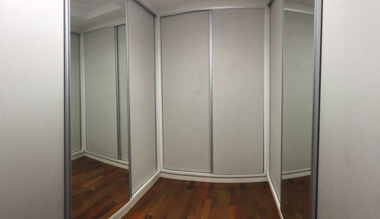 PHOTO-2025-10-16-18-15-45(16)