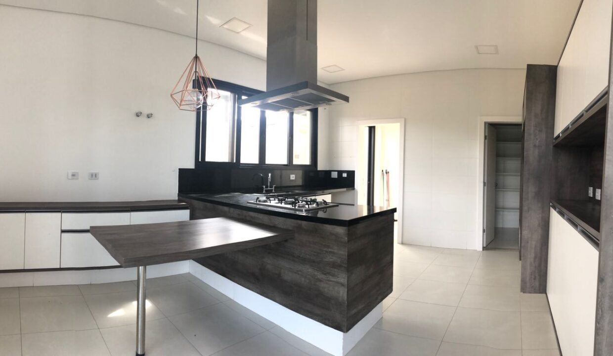 PHOTO-2025-10-16-18-15-45(8)