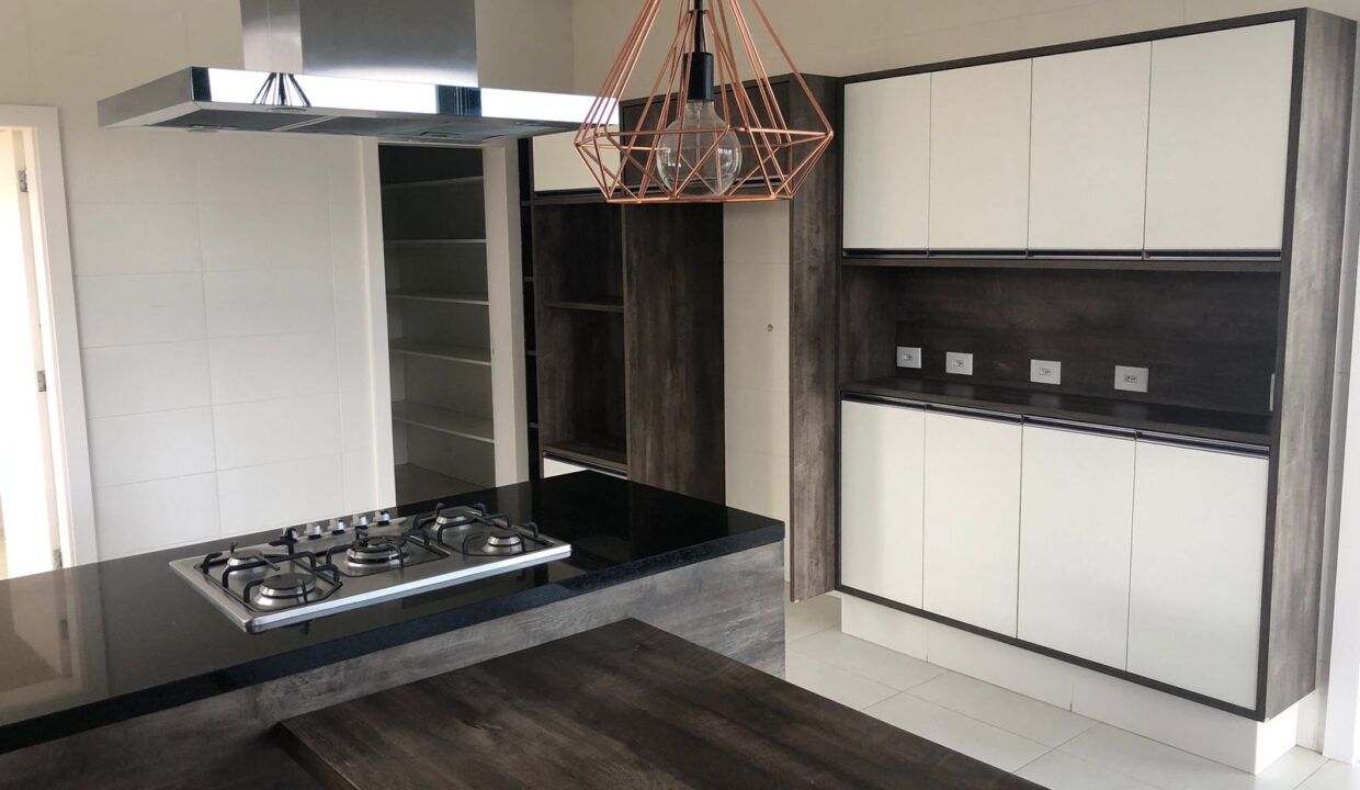 PHOTO-2025-10-16-18-15-45(9)