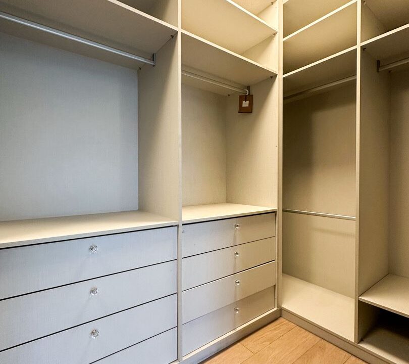 PHOTO-2025-10-17-16-55-48(1)