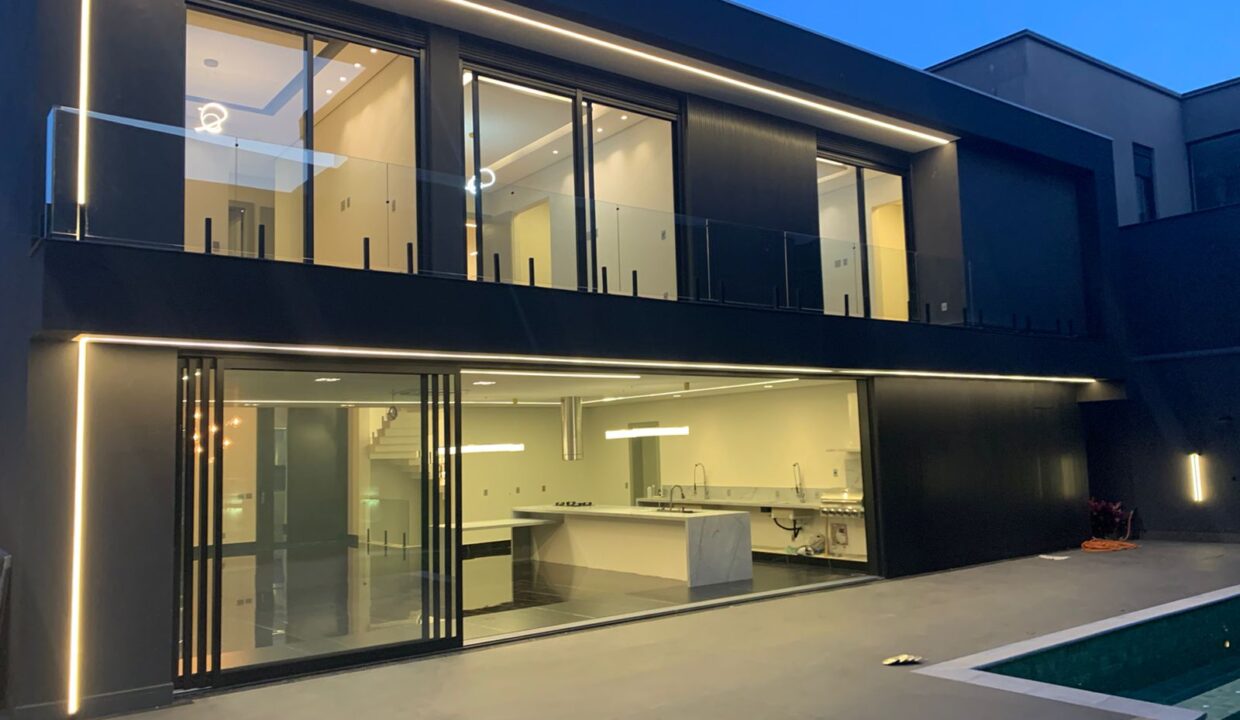 PHOTO-2025-10-17-18-13-45(1)