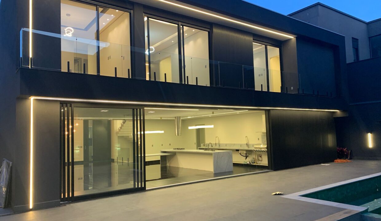 PHOTO-2025-10-17-18-13-46