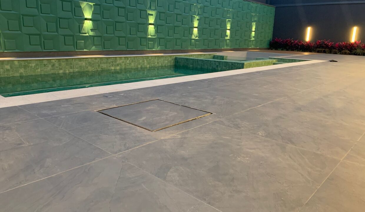 PHOTO-2025-10-17-18-13-48