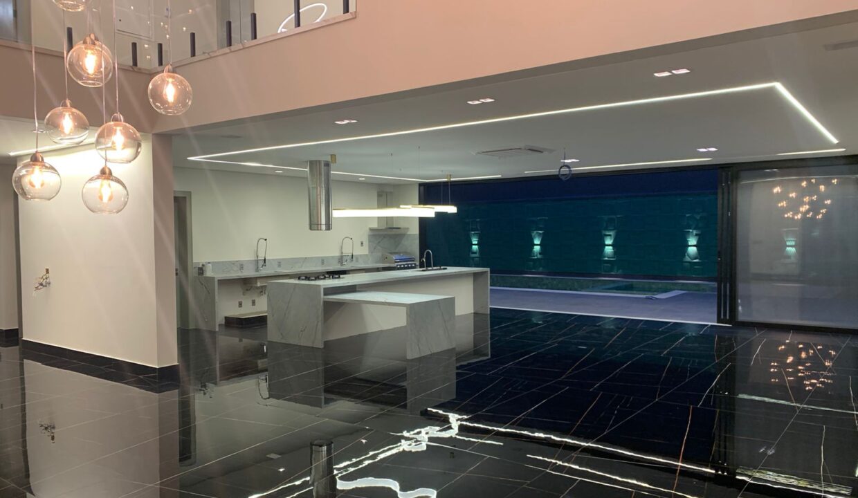 PHOTO-2025-10-17-18-13-48(2)