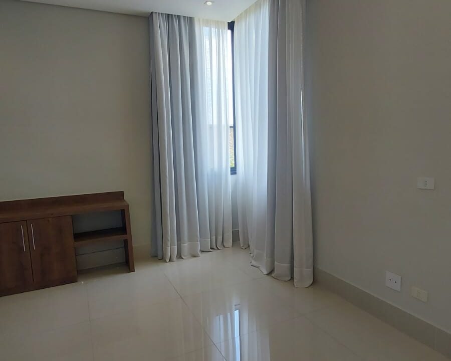 PHOTO-2025-10-17-21-06-35