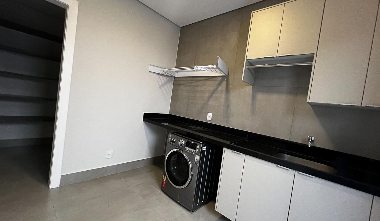 PHOTO-2025-10-17-21-20-28