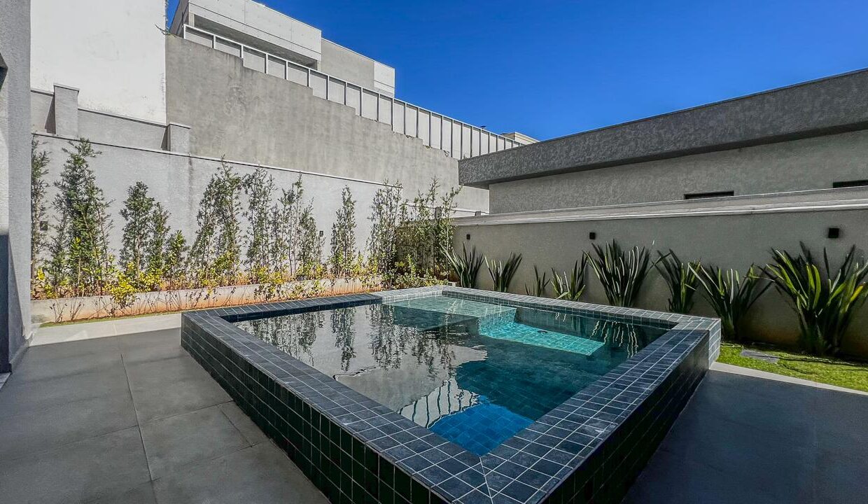 PHOTO-2025-10-17-21-20-28(1)