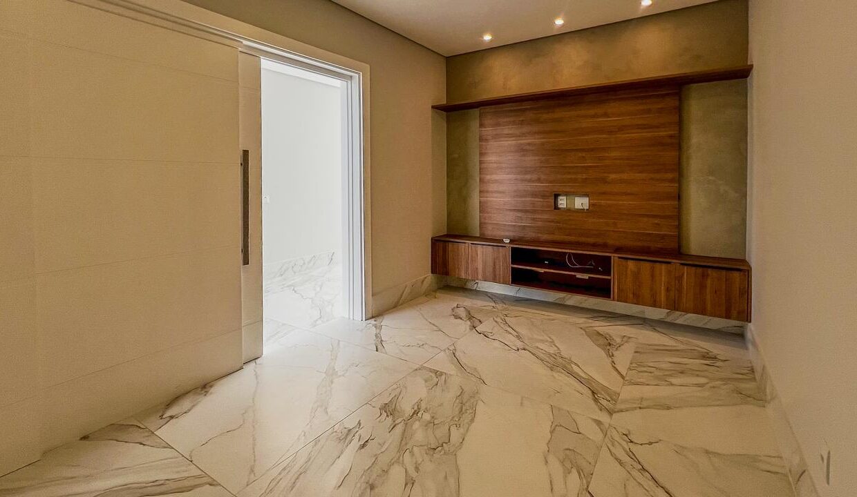 PHOTO-2025-10-17-21-20-28(15)