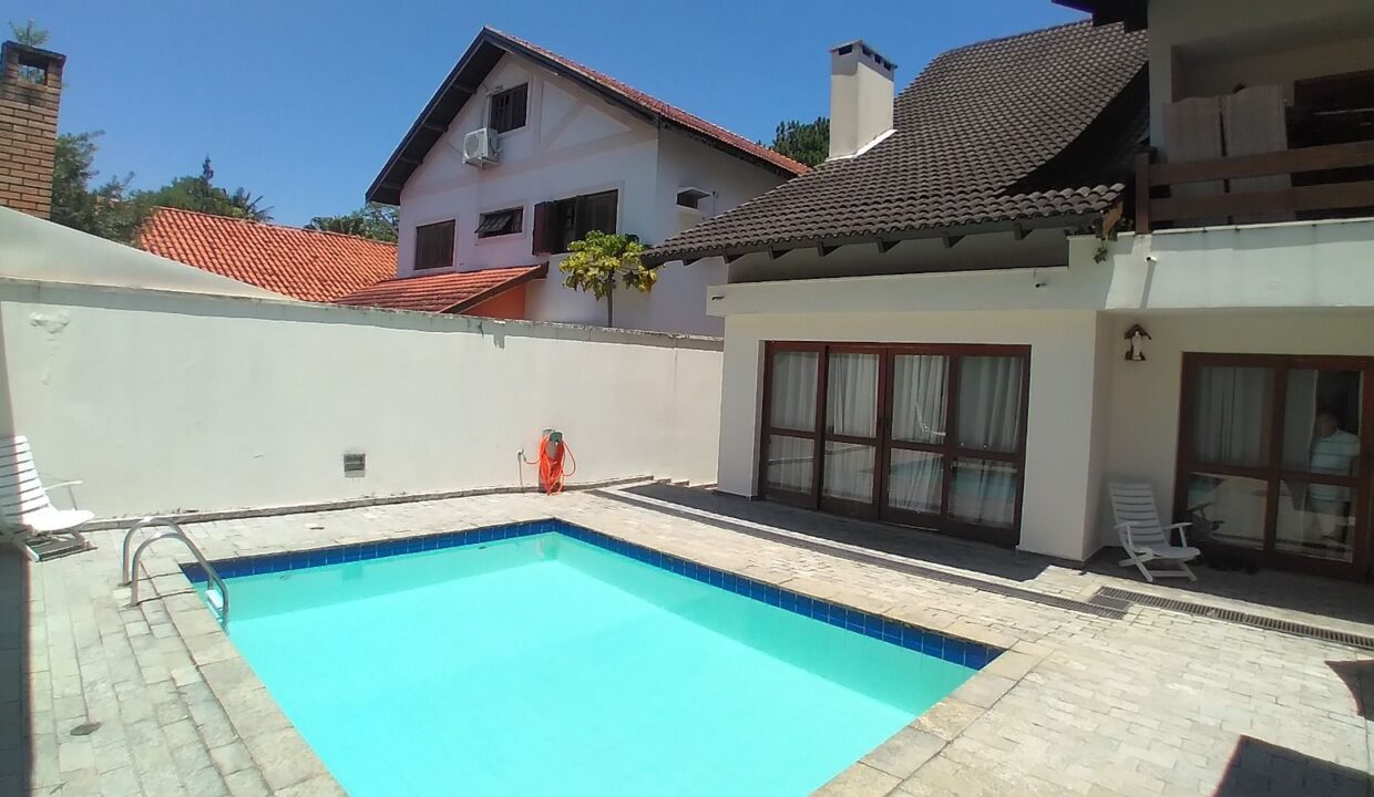 PHOTO-2025-10-18-12-10-30(2)