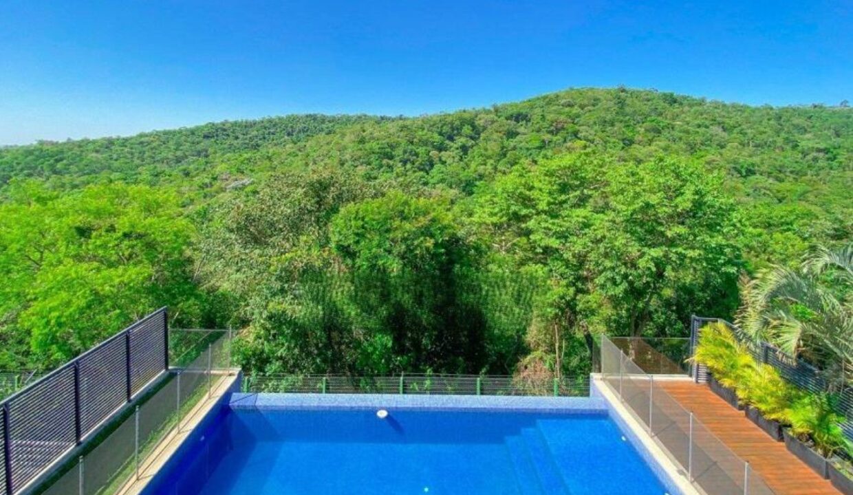 PHOTO-2025-10-20-09-32-09(1)