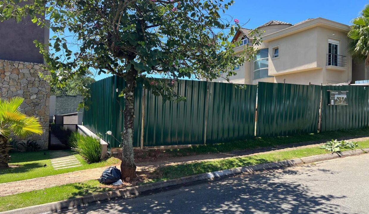 PHOTO-2025-10-20-18-05-03(4)