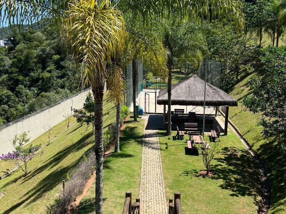 PHOTO-2025-10-20-18-05-06(1)