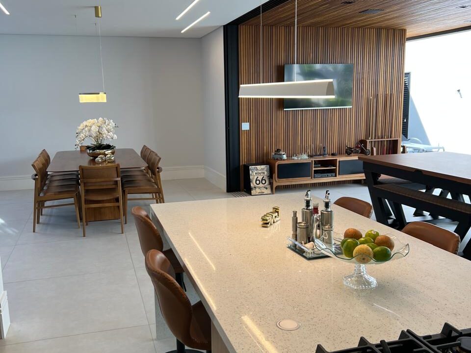 PHOTO-2025-10-20-18-18-11(14)