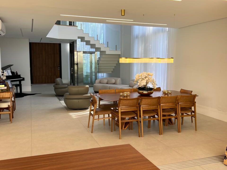 PHOTO-2025-10-20-18-18-11(4)