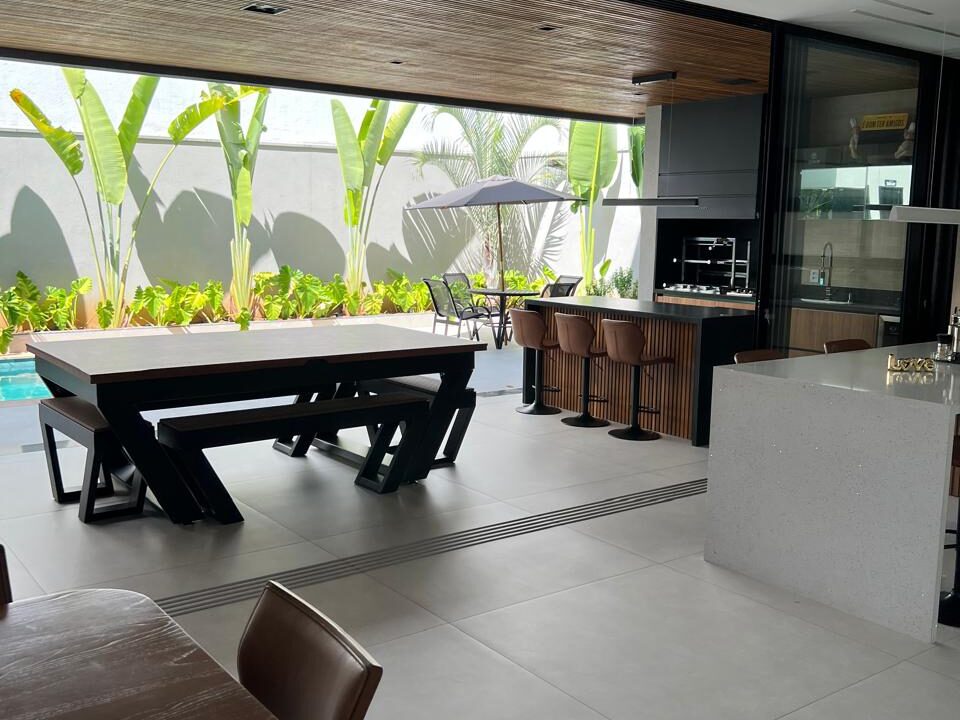 PHOTO-2025-10-20-18-18-12(1)