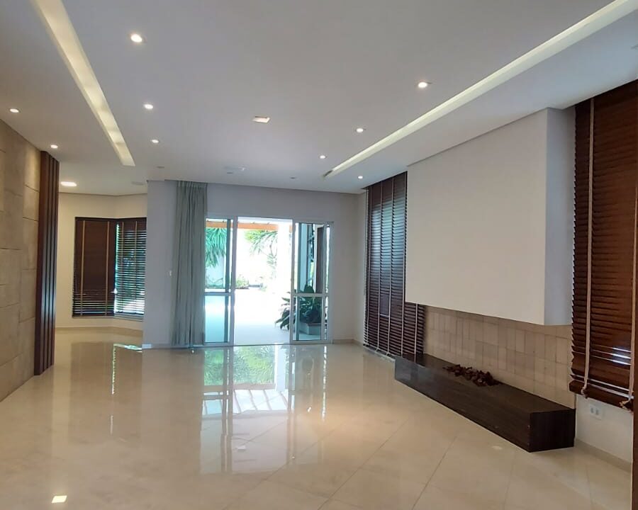 PHOTO-2025-10-20-20-00-29(14)