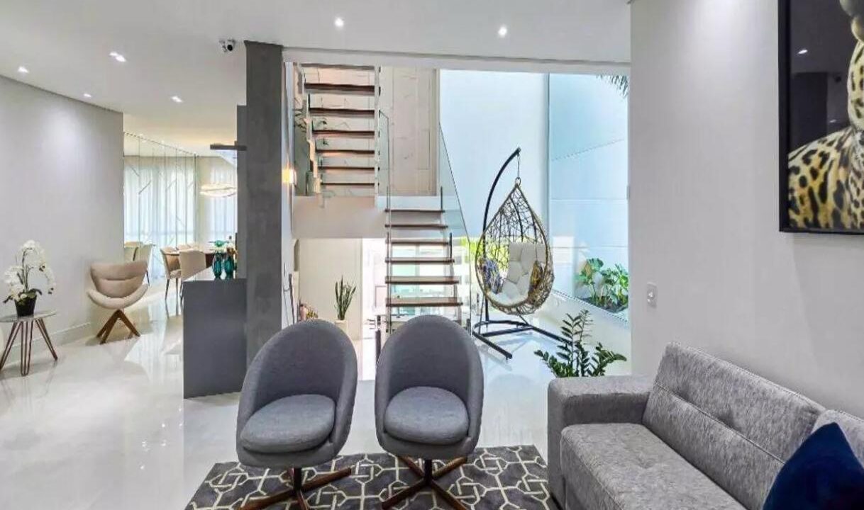 PHOTO-2025-10-20-20-46-59(1)