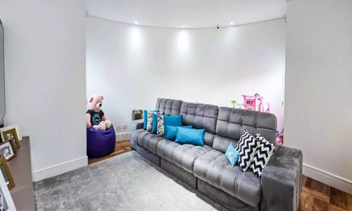 PHOTO-2025-10-20-20-47-00(1)