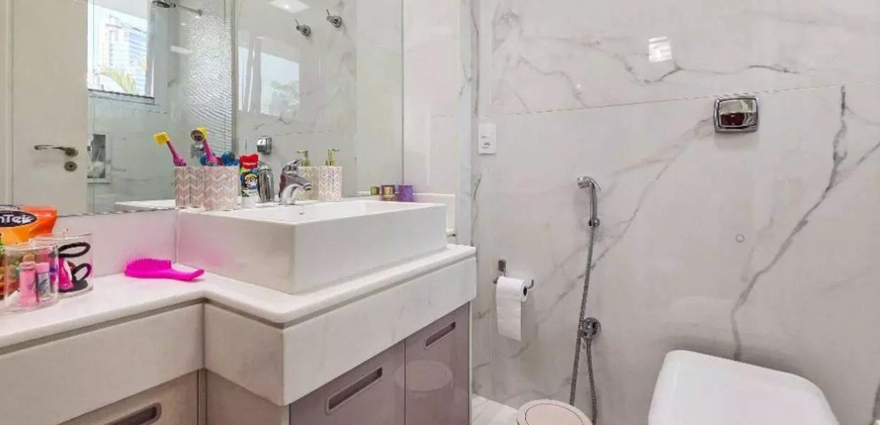 PHOTO-2025-10-20-20-47-04(4)