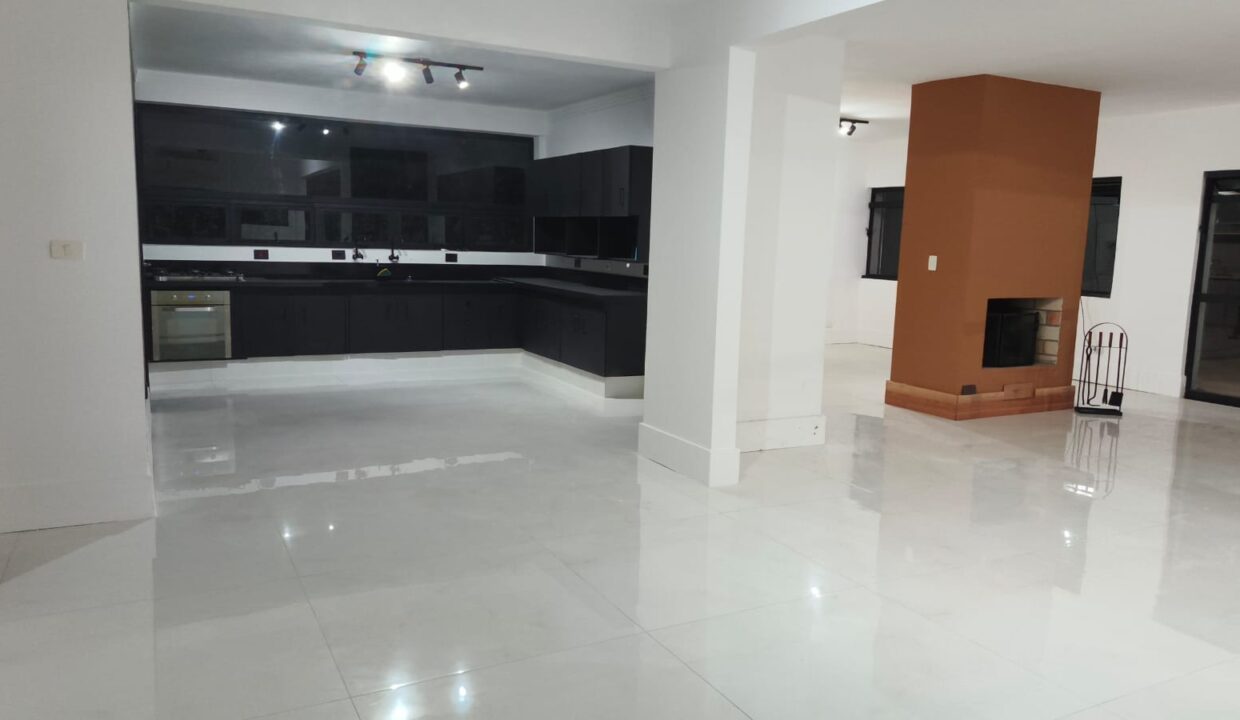 PHOTO-2025-10-20-21-07-35(1)